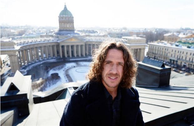 Chùm ảnh: Carles Puyol và một ngày chinh phục nước Nga