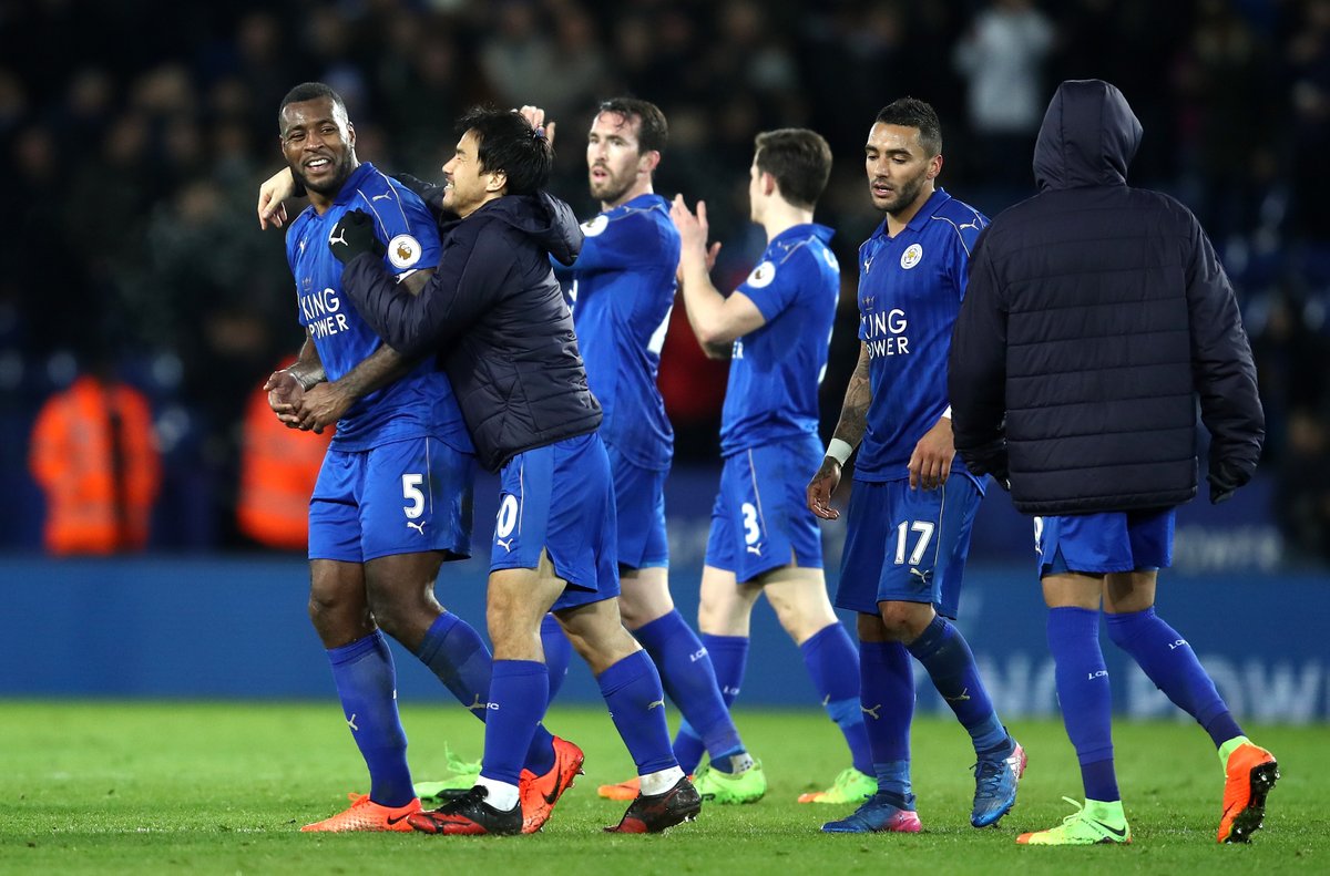 Ảnh bài viết Chuyên gia khẳng định: Ranieri bị đâm sau lưng