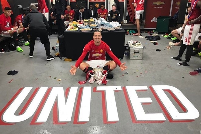 Ảnh bài viết 'Ibrahimovic đang làm chủ phòng thay đồ MU'