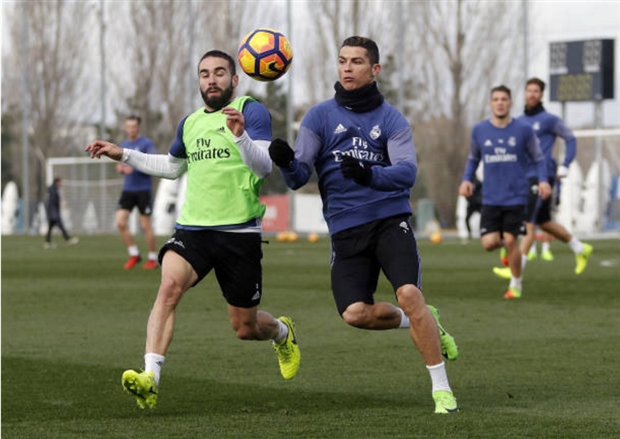 Ảnh bài viết Chùm ảnh: Ronaldo căng sức tìm lại niềm tin từ NHM