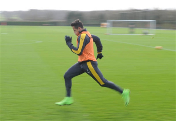 Ảnh bài viết Chùm ảnh: Ramsey trở lại, Sanchez vẫn cháy hết mình như mọi khi