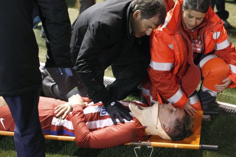 Ảnh bài viết Cận cảnh chấn thương kinh hoàng của Fernando Torres