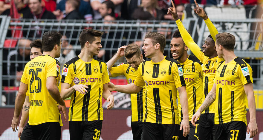 Ảnh bài viết Dortmund "chơi tennis" trong ngày Reus bị chấn thương