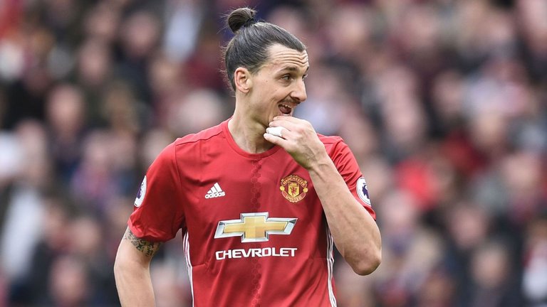 Ảnh bài viết Điểm tin sáng 05/03: M.U chưa thoát kiếp "Chú 6"; Mahrez sang Liverpool?