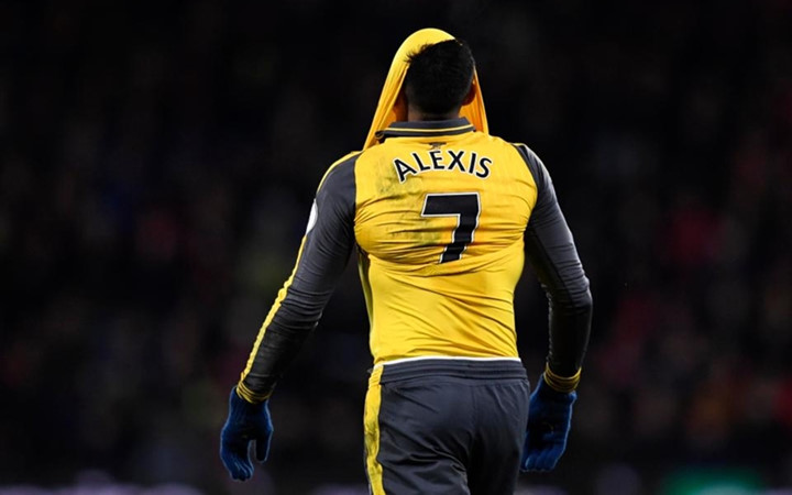 Ảnh bài viết Tương lai của Sanchez: Arsenal chưa hết cơ hội?