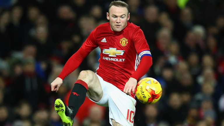 Đội hình M.U đấu Rostov: Không Rooney - Shaw; Mkhitaryan tái xuất
