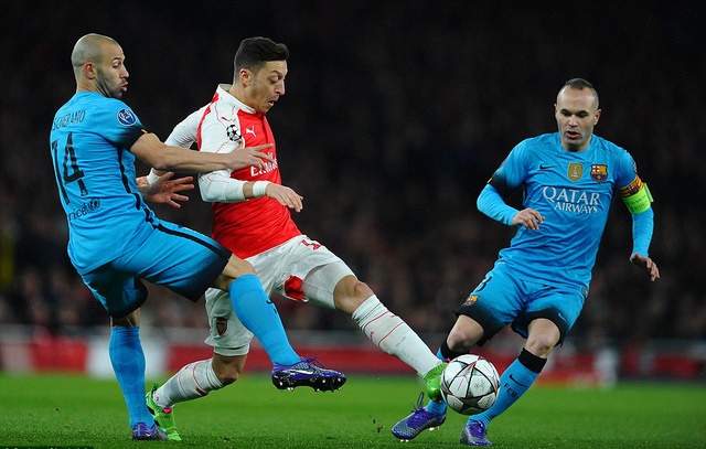 Dự đoán C1 & Europa League: M.U 'đóng băng'; Arsenal, Barca 'ngẩng đầu'