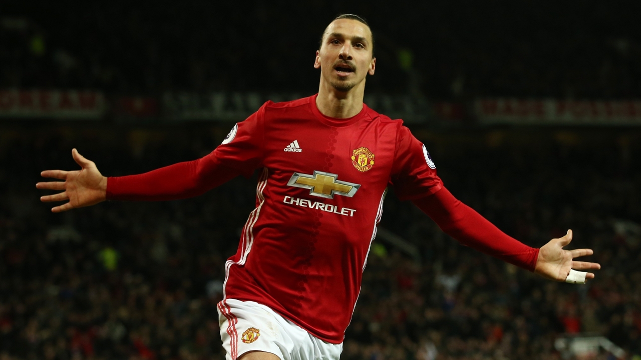 Điểm tin chiều 09/03: Đại gia MLS hỏi mua Ibra; Barca tính gây sốc với Conte