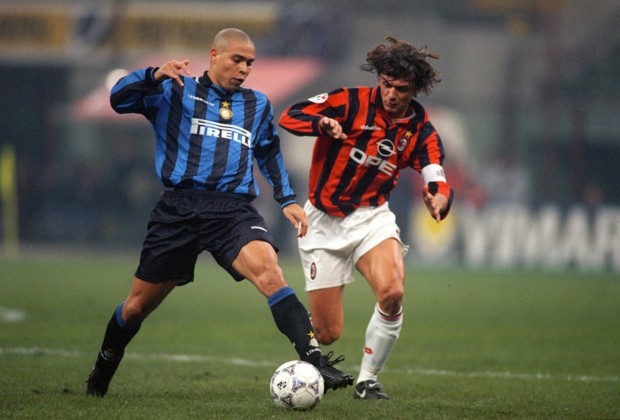 Ảnh bài viết Đối đầu kinh điển: Ronaldo de Lima vs Paolo Maldini
