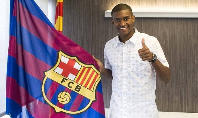 Marlon Santos: Trung vệ thép mới của Barca
