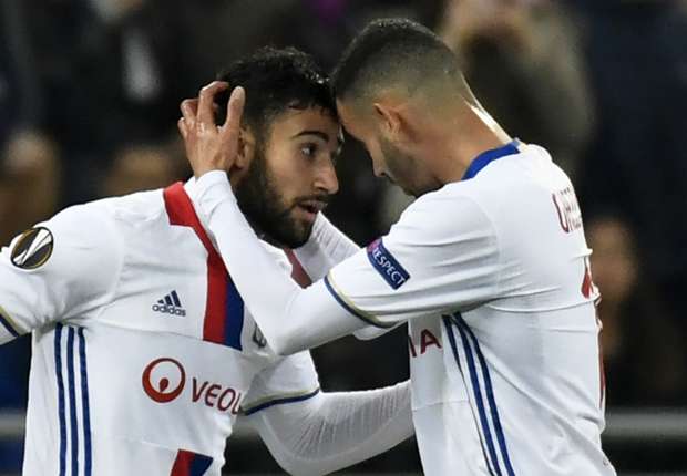 Pha solo ngoạn mục của Nabil Fekir vào lưới AS Roma