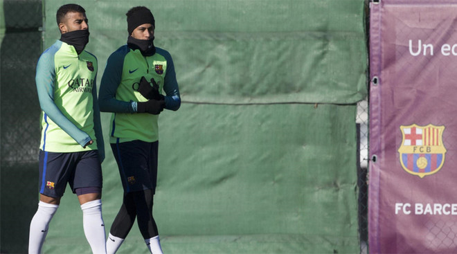 Đấu Deportivo, Barca vắng Neymar, Rafinha