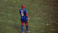 Ảnh bài viết Những khoảnh khắc làm nên thương hiệu 'Báo Đen' Eto'o 