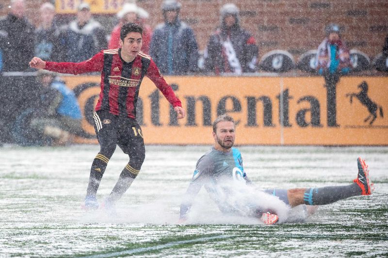 Ảnh bài viết Chùm ảnh: Tuyết rơi trắng xóa ở MLS