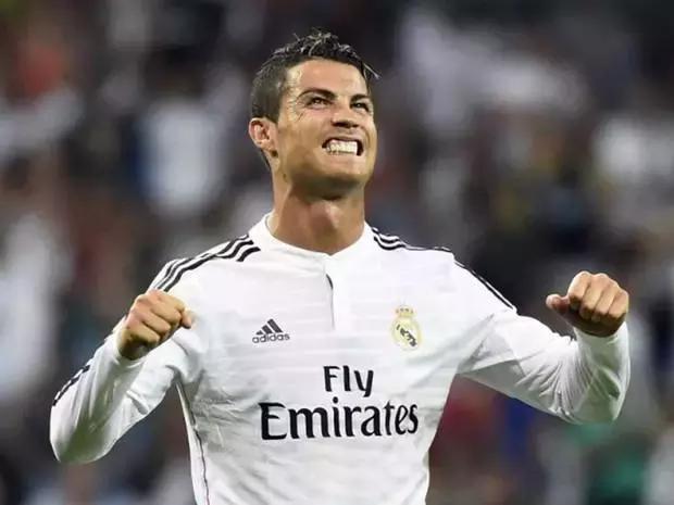 Phá lưới Betis, Ronaldo đi vào lịch sử
