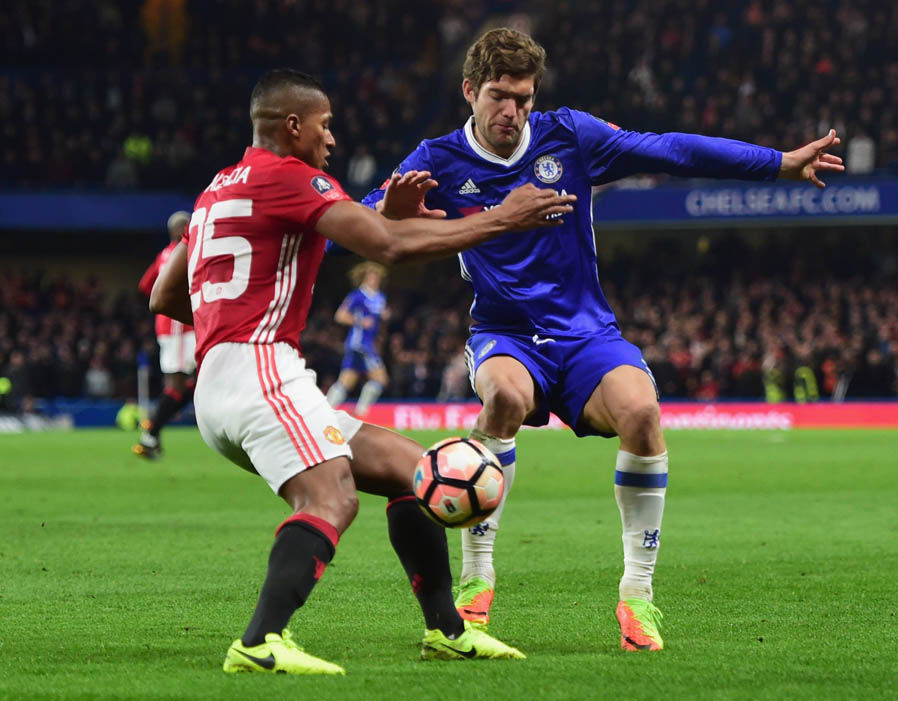 Ảnh bài viết Antonio Valencia thể hiện ra sao vs Chelsea?