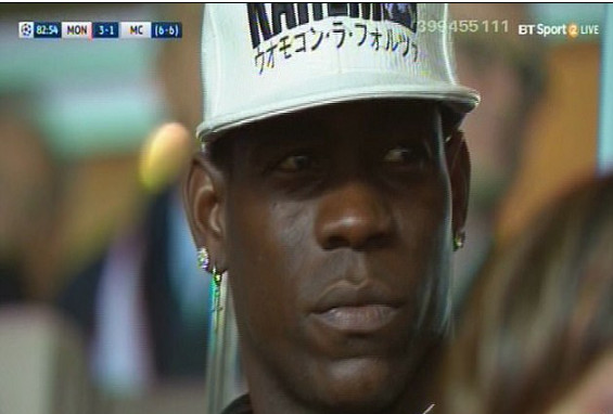 Balotelli đầy tâm trạng chứng kiến thất bại của Man City