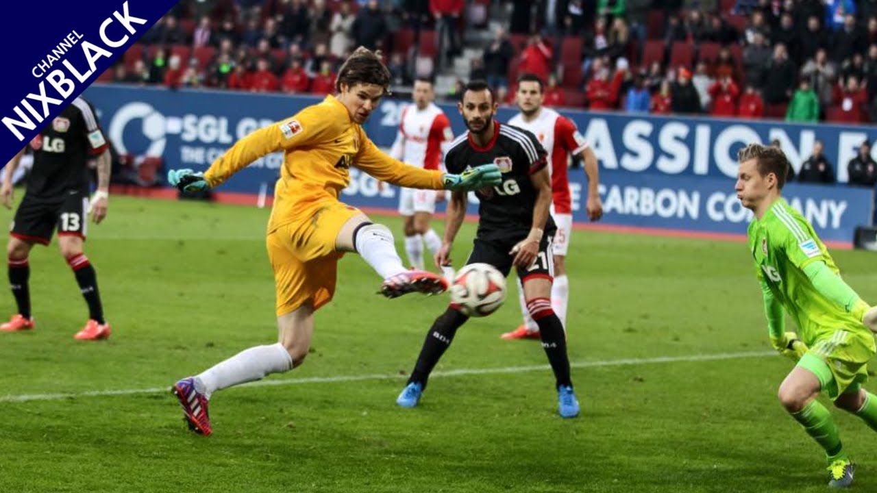 Ảnh bài viết Khi các thủ môn ghi bàn cực đỉnh