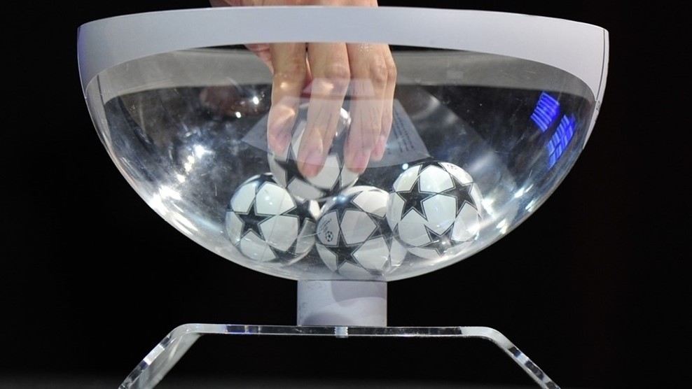 Bốc thăm tứ kết Champions League: Real, Barca gặp khó