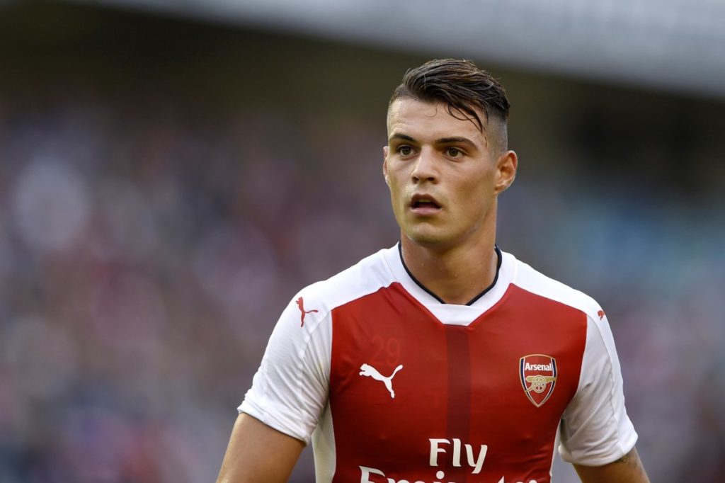 Ảnh bài viết HLV Wenger không muốn so sánh Xhaka với Kante