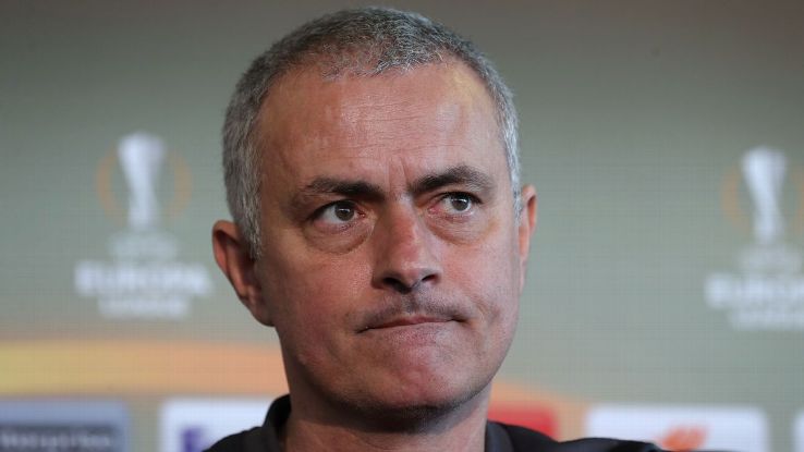 Ảnh bài viết Mourinho lại "nổi đoá" khi bị FA chèn ép