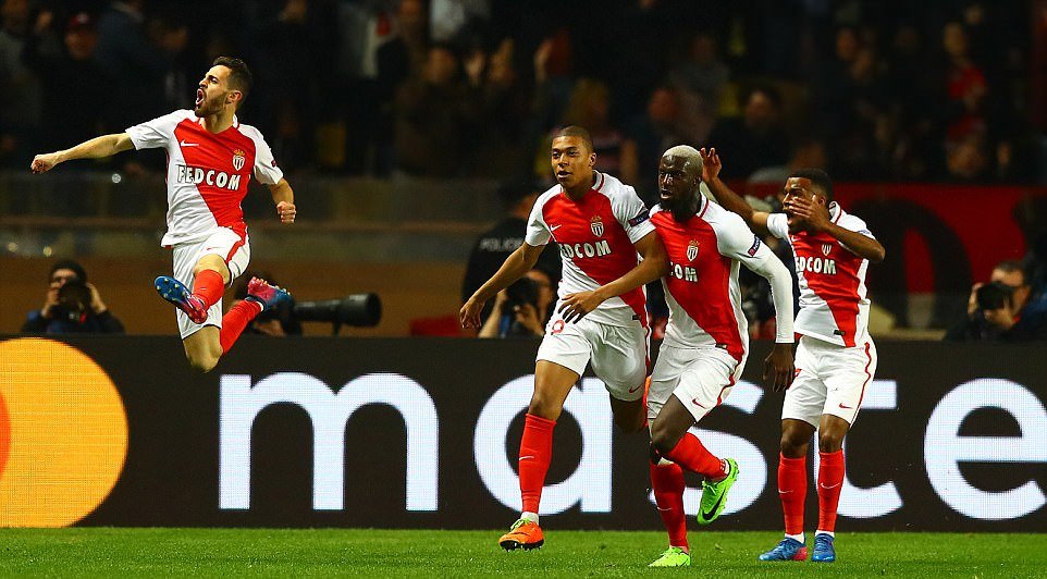 Ảnh bài viết Tiêu điểm chuyển nhượng châu Âu: Man United gửi lời đề nghị kép cho Monaco, Pep nâng cấp hàng thủ