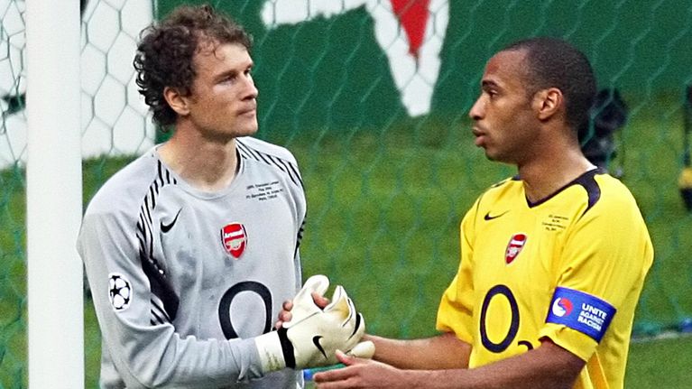 Ảnh bài viết Henry: Đá như vậy, tôi sẽ bị Lehmann đấm vỡ mặt