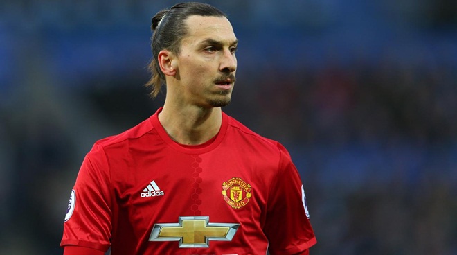Ảnh bài viết Vì cái tôi của mình, Ibra sẽ ở lại Man United