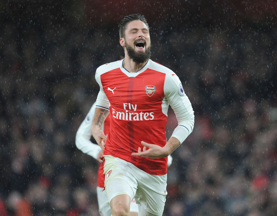 Những 'siêu dự bị' ở Ngoại hạng Anh mùa này: Đôi chân vàng Giroud