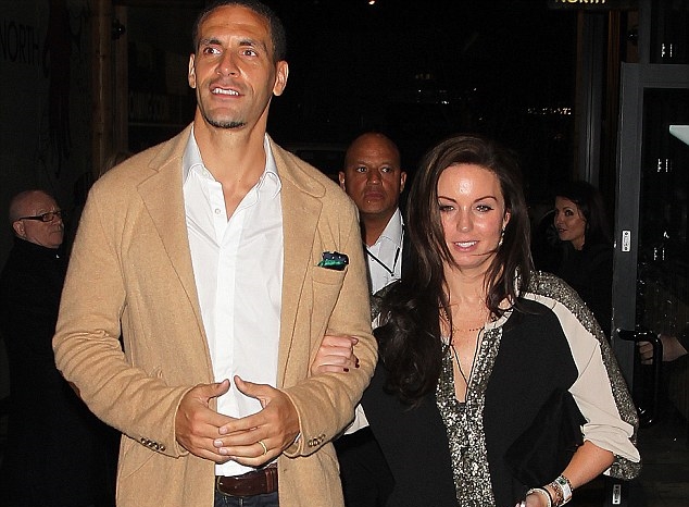 Rio Ferdinand kể lại cách vượt qua cú sốc vợ chết