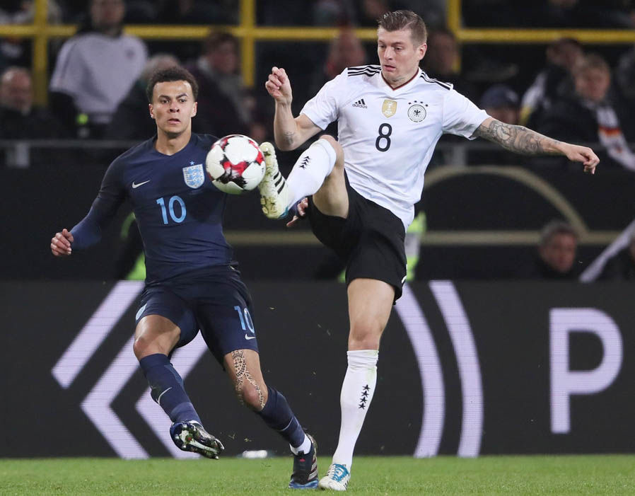 Những ngôi sao Đức khiến Ngoại hạng Anh 'thèm muốn': Bom tấn Kroos