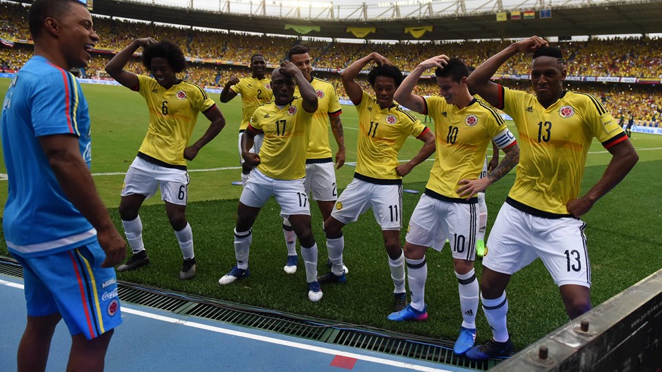 Ảnh bài viết James Rodriguez chói sáng, dàn sao Colombia ăn mừng 'cực độc'