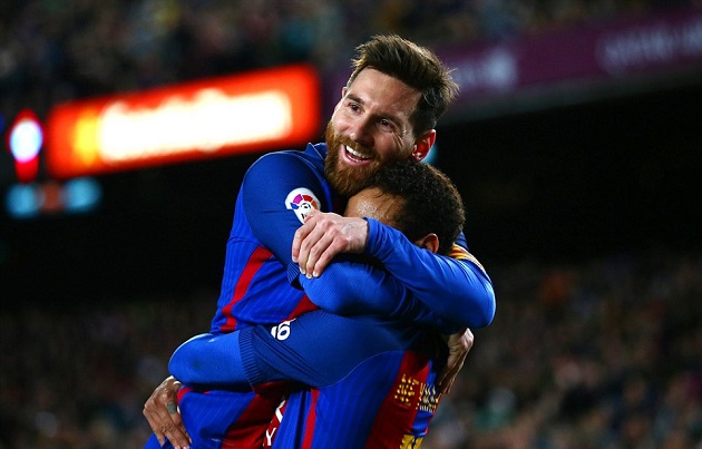 Ảnh bài viết 10 pha đi bóng ma thuật của Iniesta