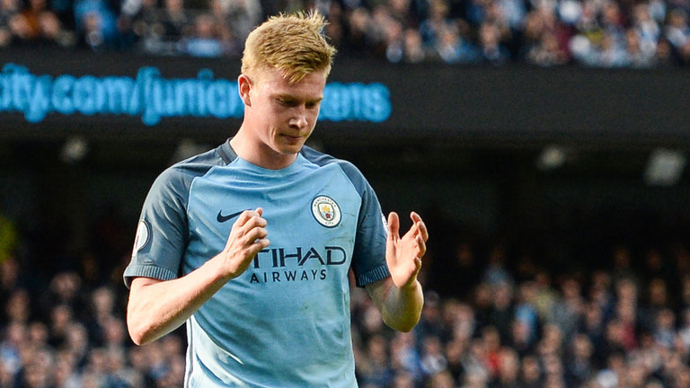 Hết Man Utd, đến lượt Man City lao đao vì "virus FIFA"