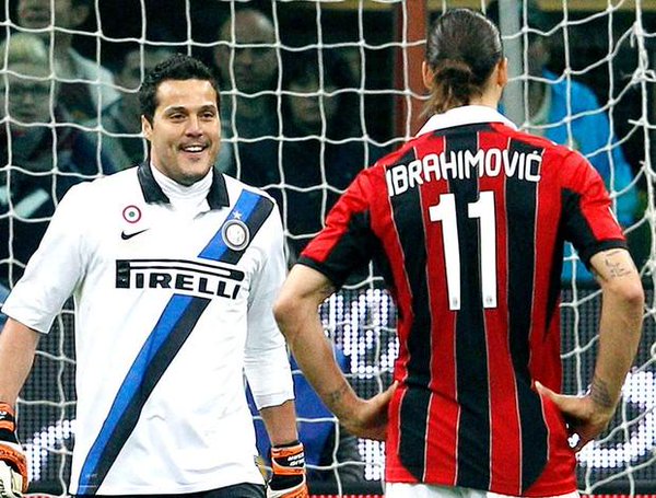 Khi Ibrahimovic đại chiến Julio Cesar