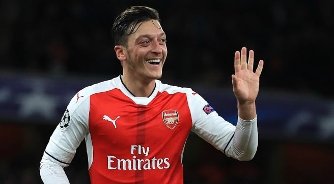 Ảnh bài viết Mesut Oezil lên tiếng hé lộ tương lai
