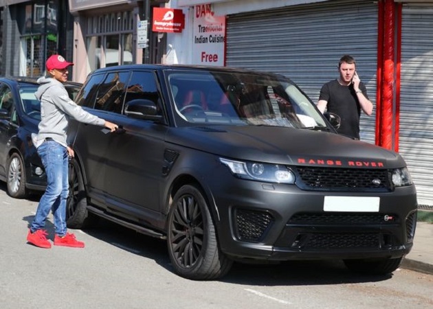 Ảnh bài viết Sao trẻ Man Utd sắm 2 siêu xe cùng lúc