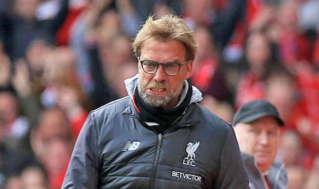 Ảnh bài viết Barkley tắc bóng ghê rợn, người Liverpool nói gì?