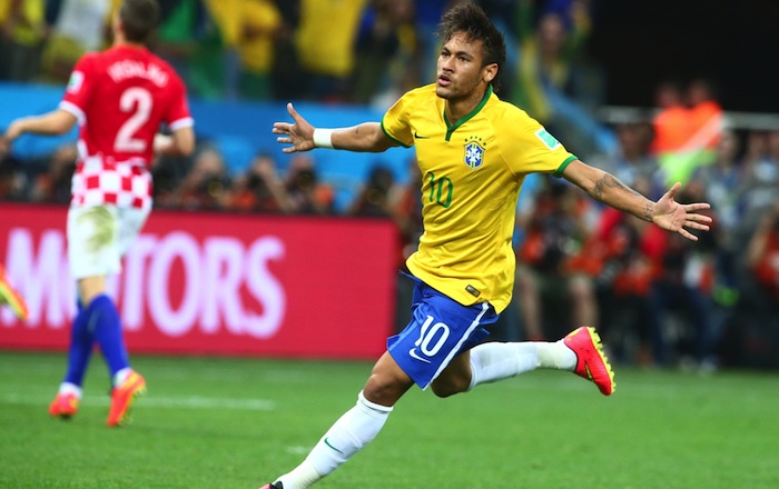 Neymar nói gì về cơ hội vượt mặt Ronaldo, Messi?
