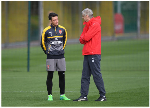 Ảnh bài viết Đại chiến với Man City, Wenger trao 'ấn kiếm' cho Oezil