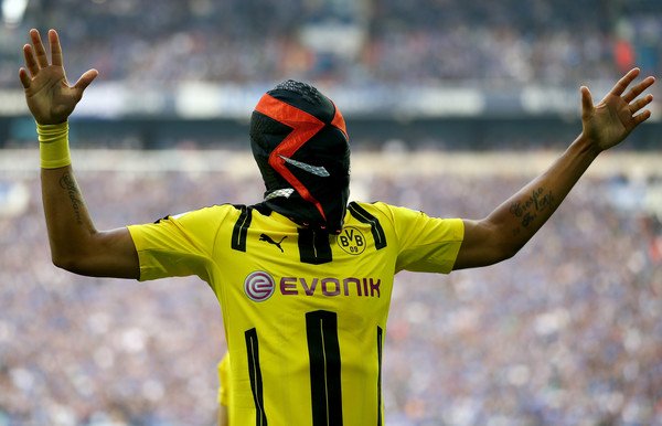 Ảnh bài viết Tình huống ghi bàn và ăn mừng cực độc của Aubameyang