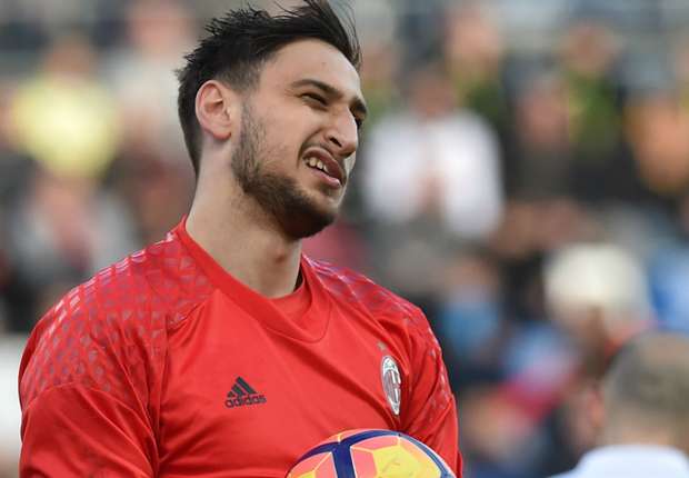 "Tâm điểm" Donnarumma nói gì sau sai lầm đáng trách?