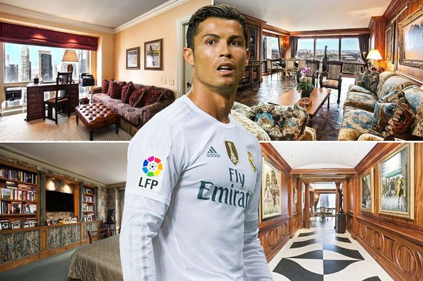 Fan gom chữ ký kêu gọi Ronaldo rời bỏ tòa tháp Trump