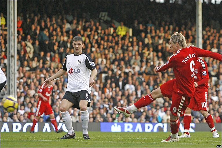 Ảnh bài viết Top 10 pha volley vô tiền khoáng hậu trong lịch sử Liverpool