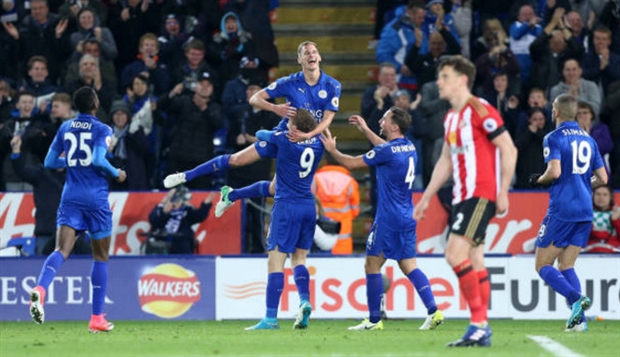 Ảnh bài viết Thắng Sunderland, Leicester tiếp tục làm nên điều không tưởng
