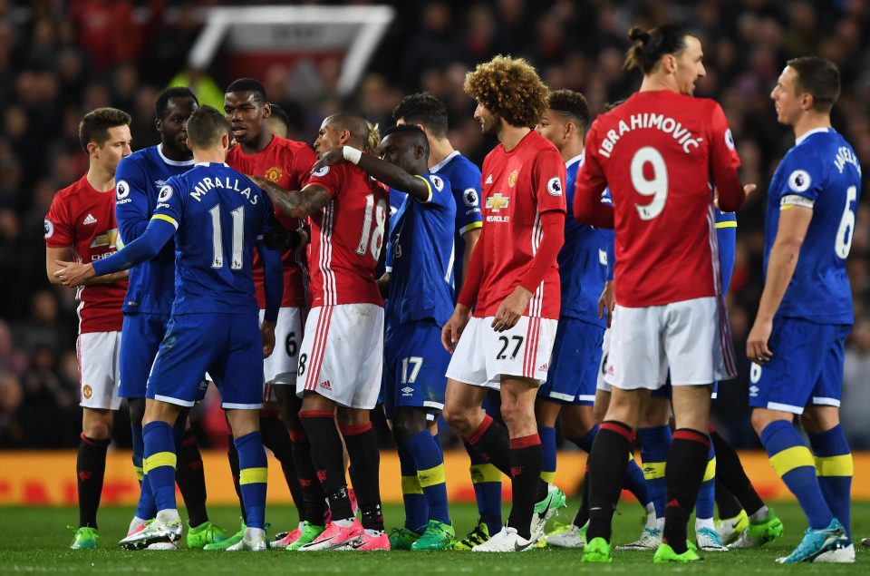 Ảnh bài viết Đấu Sunderland, Man Utd mất 5 cầu thủ