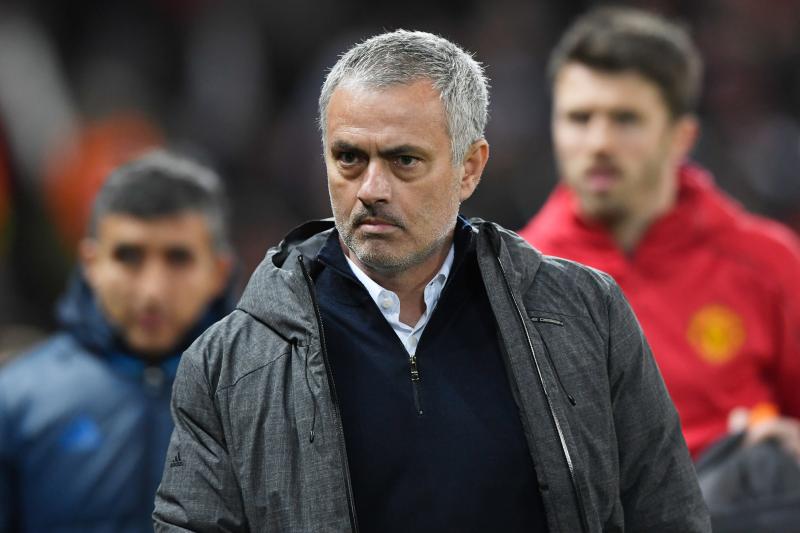 Ảnh bài viết Điểm tin sáng 08/04: Mourinho ôm mộng mua tiền đạo giỏi; Barca tung chiêu đón Bellerin