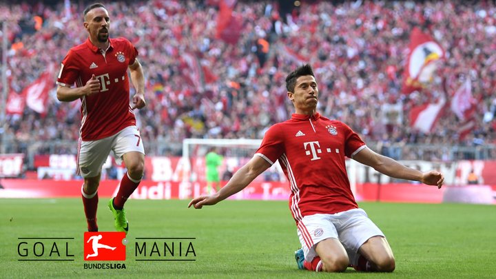 Ảnh bài viết Đứt mạch 6 trận ghi bàn liên tiếp, Aubameyang bất lực nhìn Lewandowski tung hoành