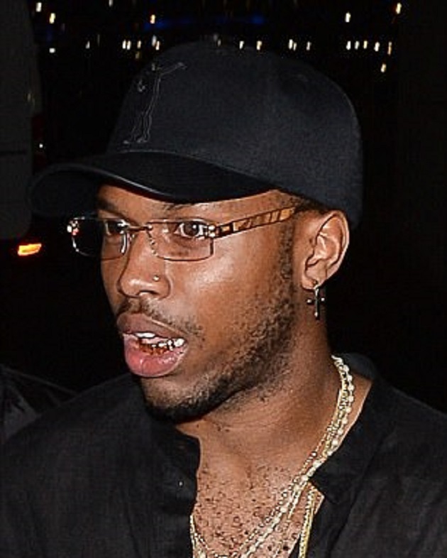 Sturridge diện răng vàng đi ăn sinh nhật Clyne