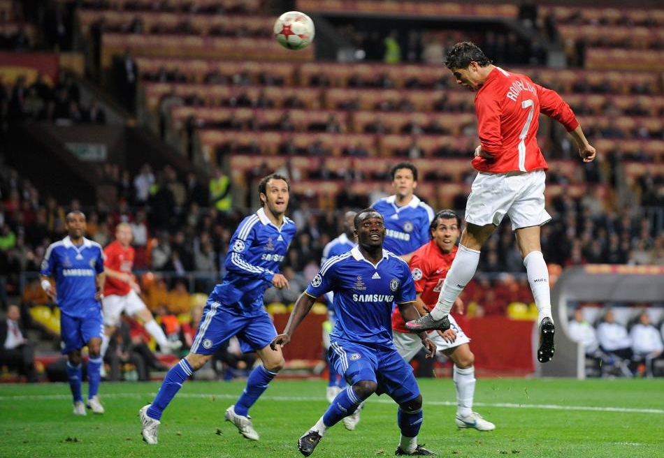 10 bàn thắng để đời của Ronaldo tại đấu trường châu Âu
